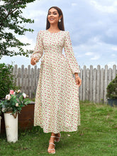 British-Style Square-Neck Long-Sleeved Ruched Floral Maxi Dress