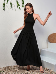Elegant Solid Sleeveless Halter Neck Backless Maxi Dress