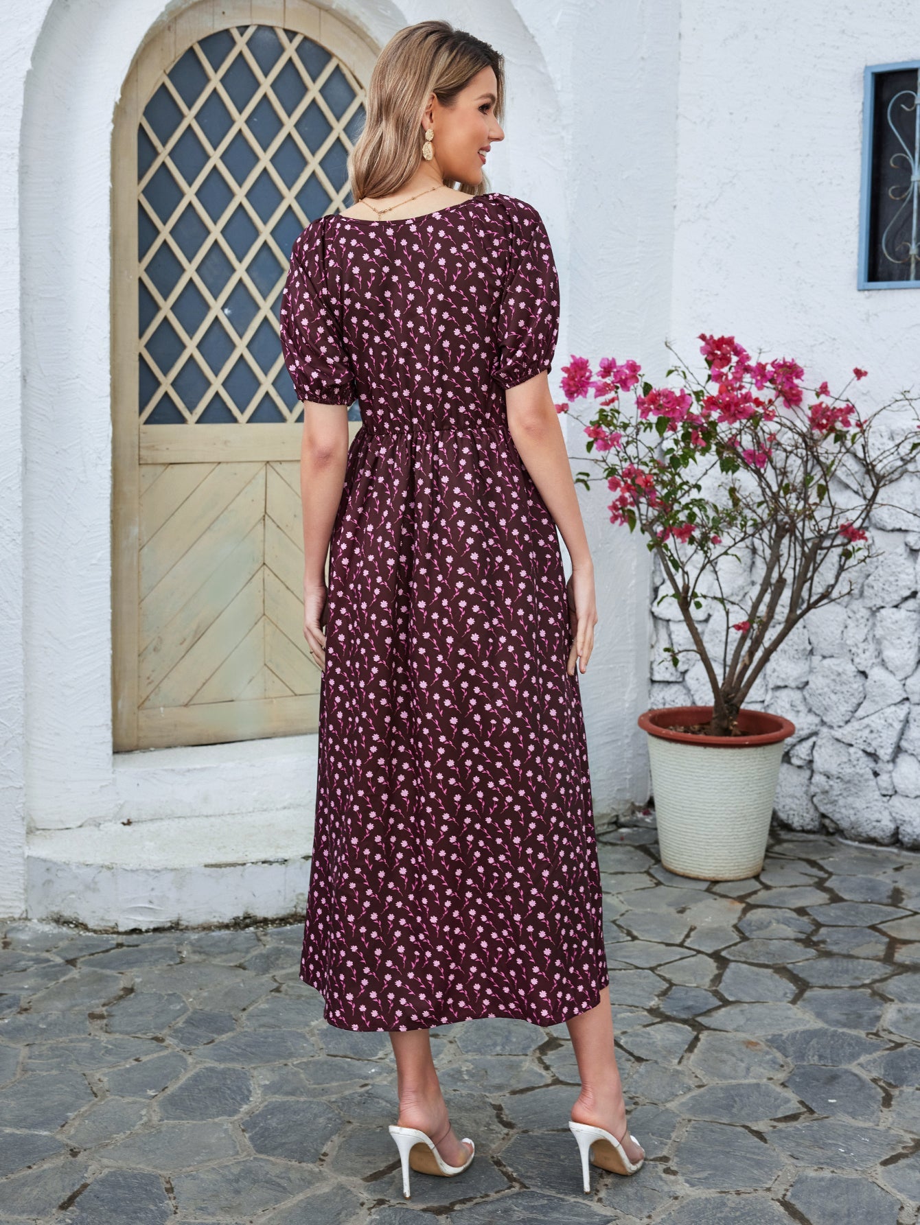 Floral High-waisted Short-sleeved V-neck Midi Dress