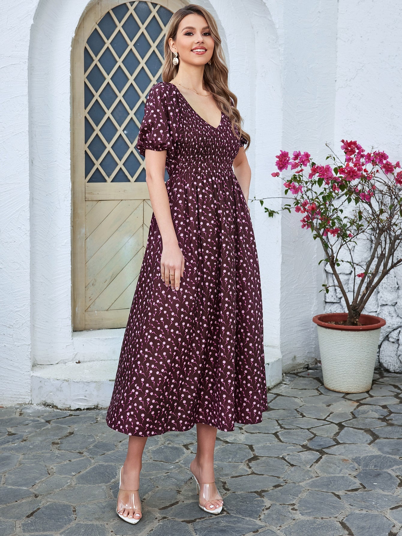 Floral High-waisted Short-sleeved V-neck Midi Dress