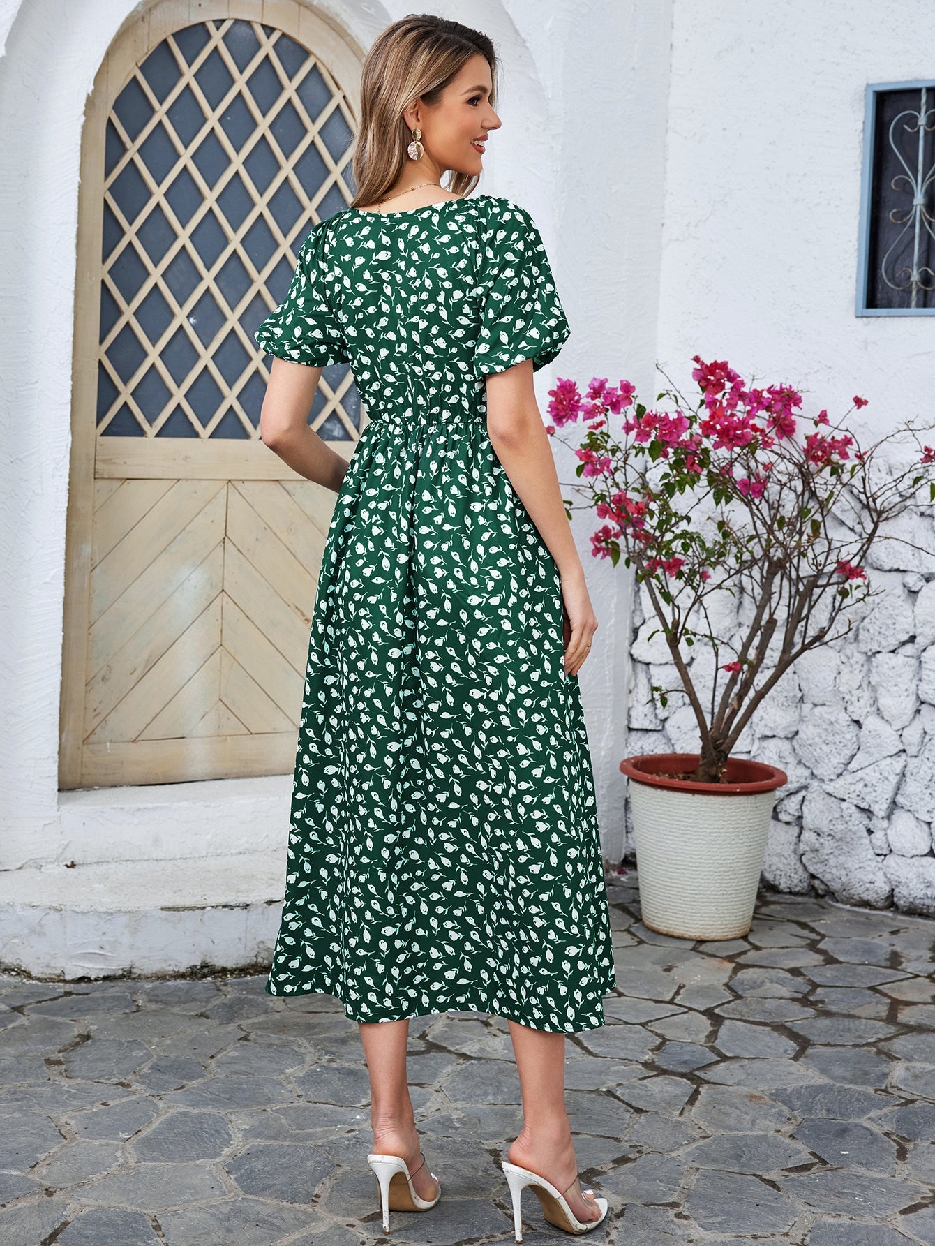 Floral High-waisted Short-sleeved V-neck Midi Dress