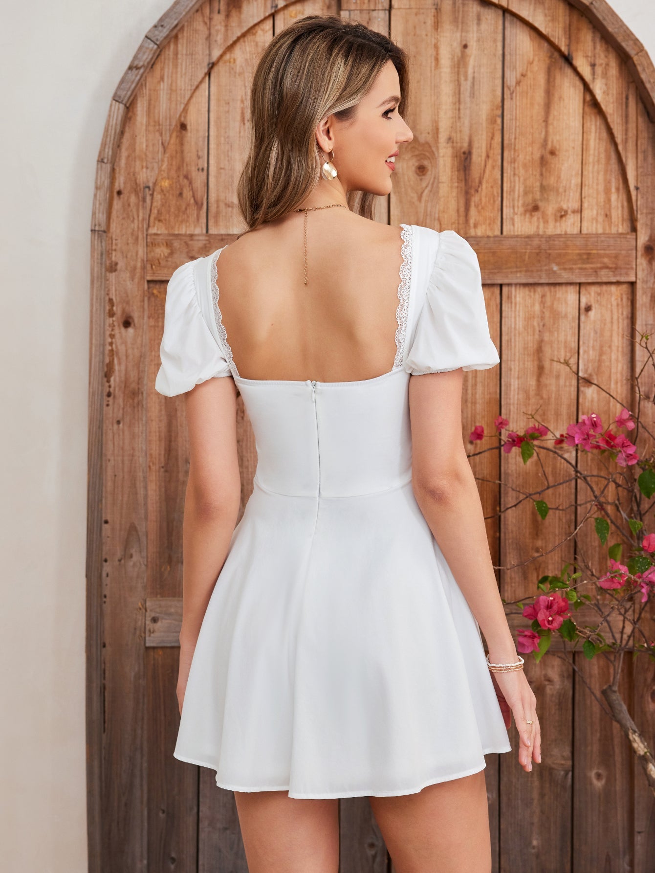 Puff Sleeves Lace-Up Dress
