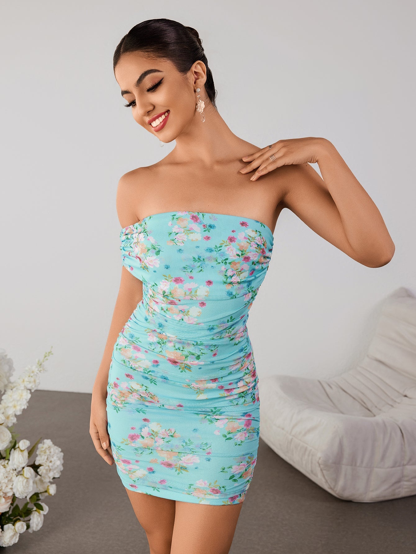Sexy Straight-Neck Printed Mini Dress