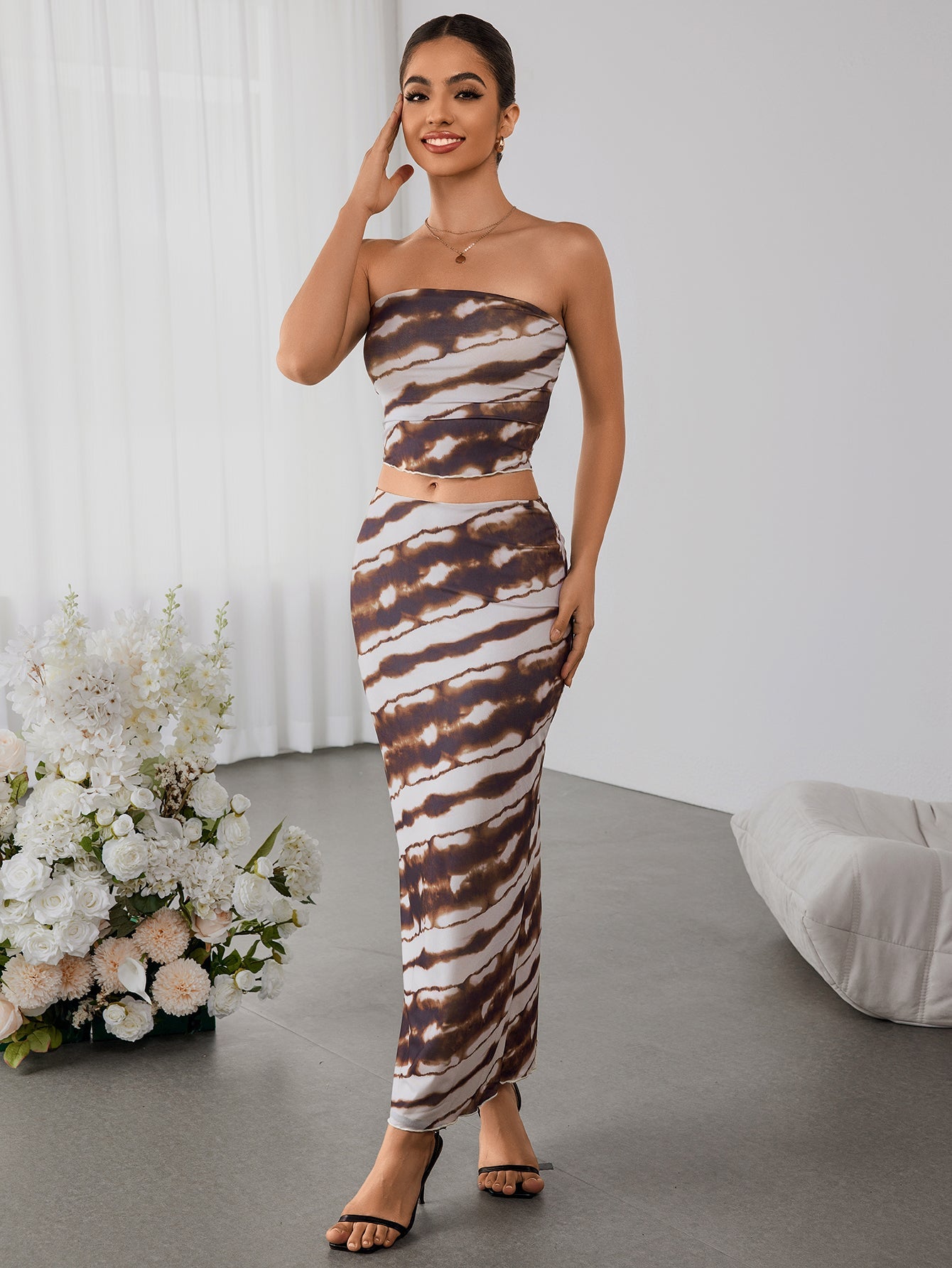 Sexy Printed Bandeau & Slim Bodycon Skirt