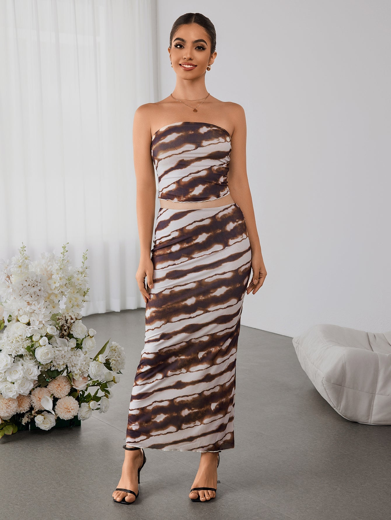 Sexy Printed Bandeau & Slim Bodycon Skirt