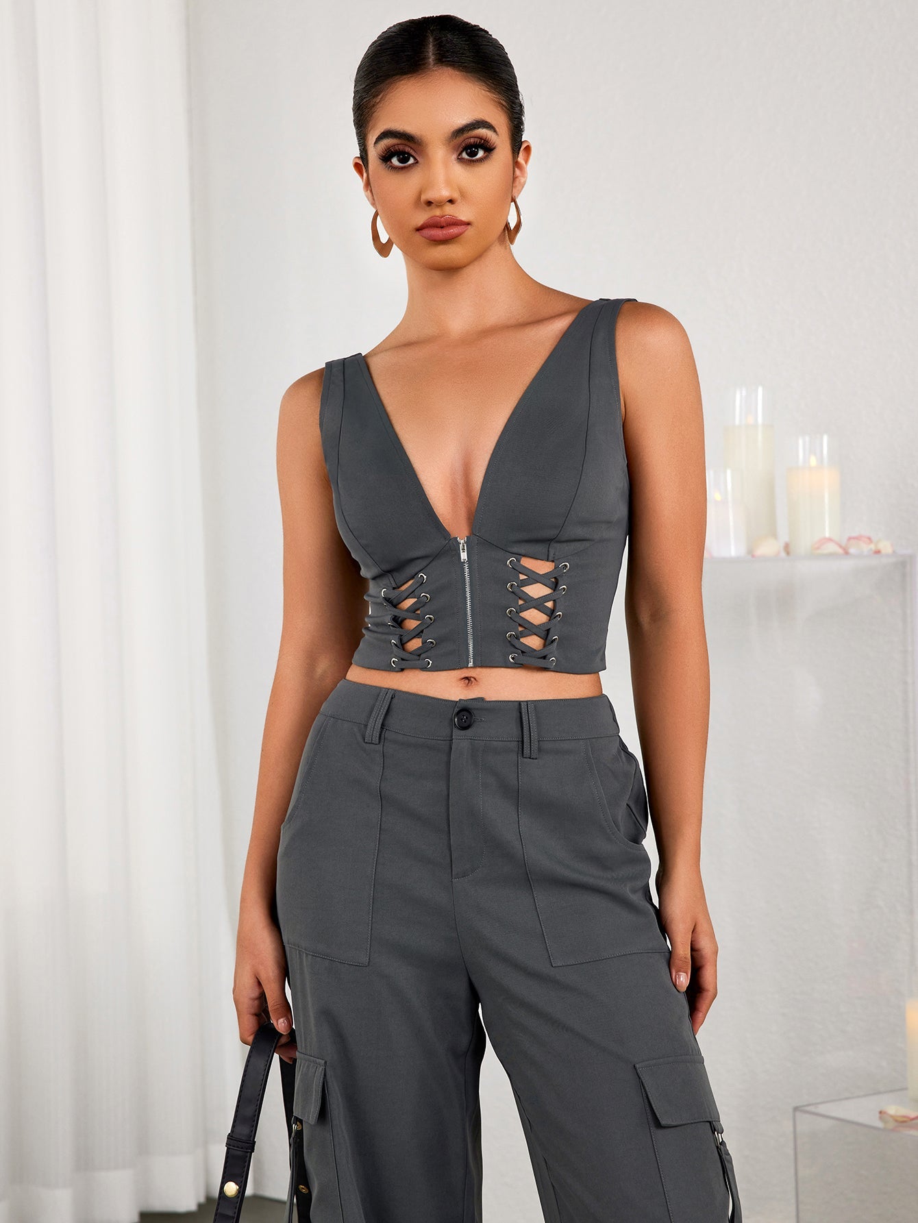 Sexy Cut-out Solid Color Cinched Waist Crop Top