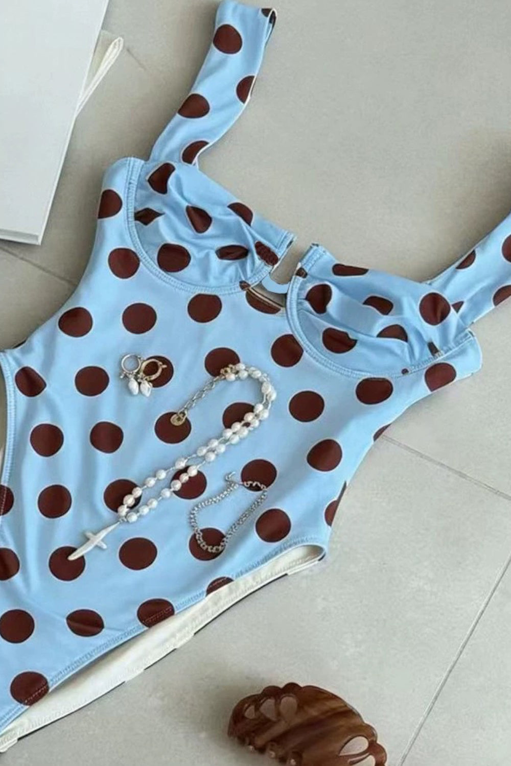 Polka Dot Underwire Push-Up One Piece Swimsuit