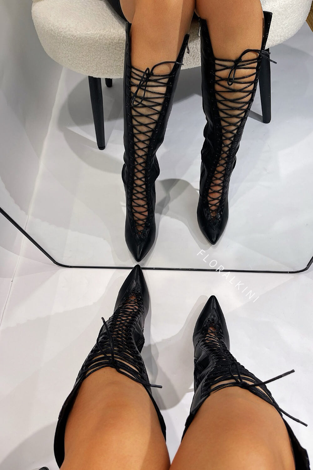 Laced-Up Tapered Toe Knee High Stiletto Boots - Black