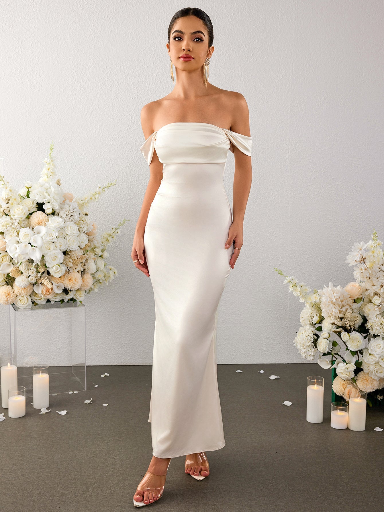 Temperament Straight-neck Satin Solid Color Bodycon Maxi Dress