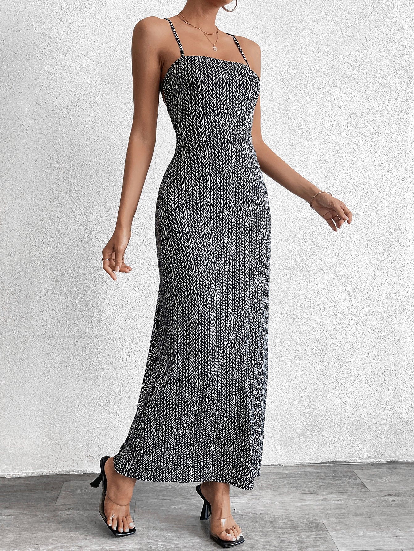Sexy Printed Backless Maxi Dress