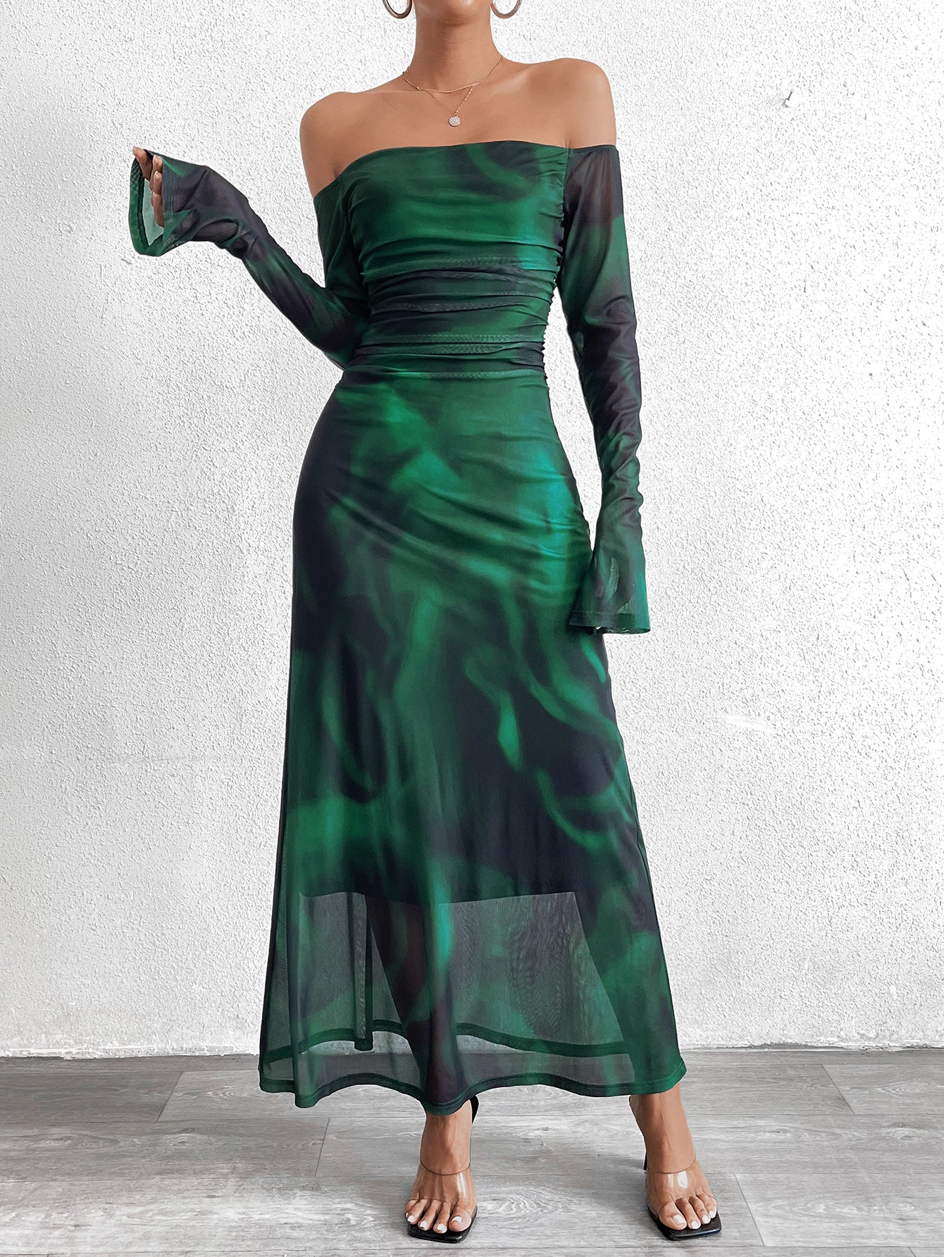 Fashion Print Straight-Neck Slim Fitting Maxi Dress