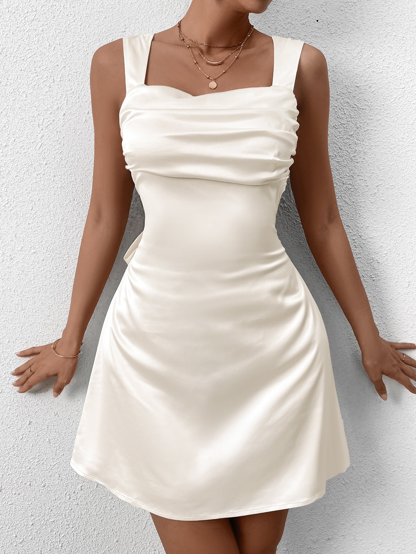 Sexy Square-Necked Solid Sleeveless Backless Ruched Mini Dress