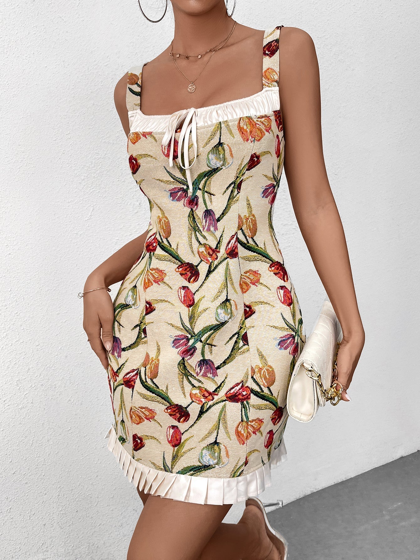French Vintage Tulip Printed Bodycon Mini Dress