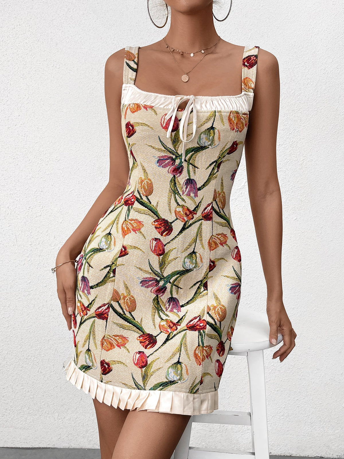 French Vintage Tulip Printed Bodycon Mini Dress