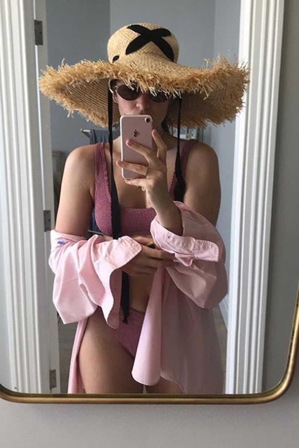 Raffia Straw Edging Hat With Chin Tie