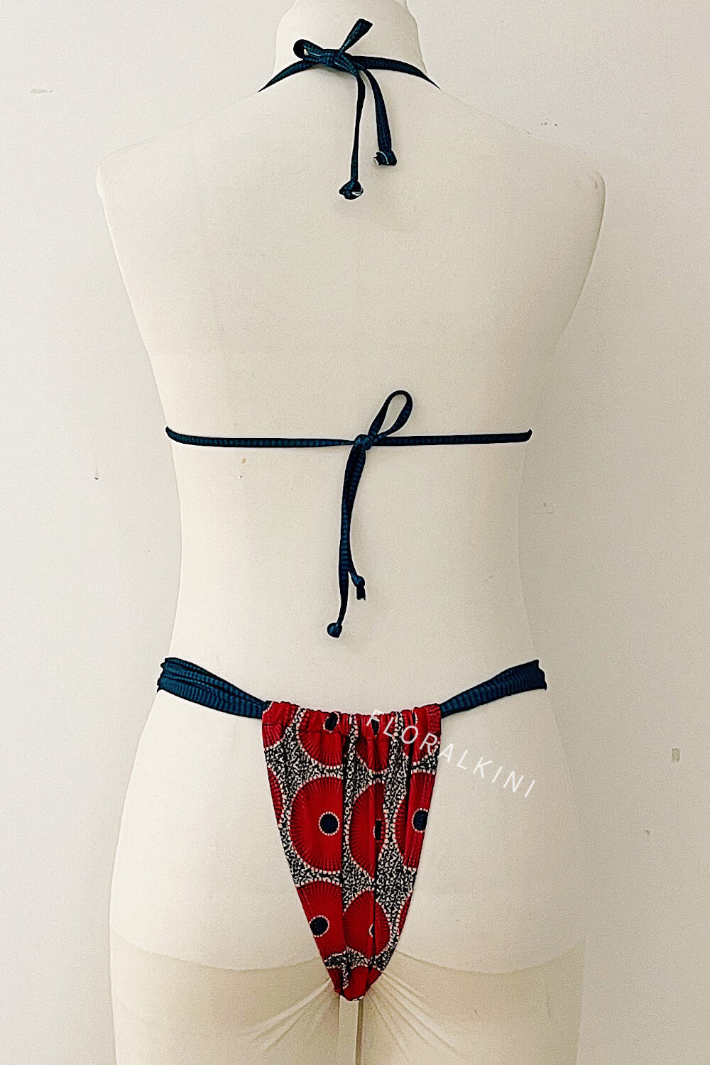 Contrast Guava Print Triangle Brazilian Bikini Set
