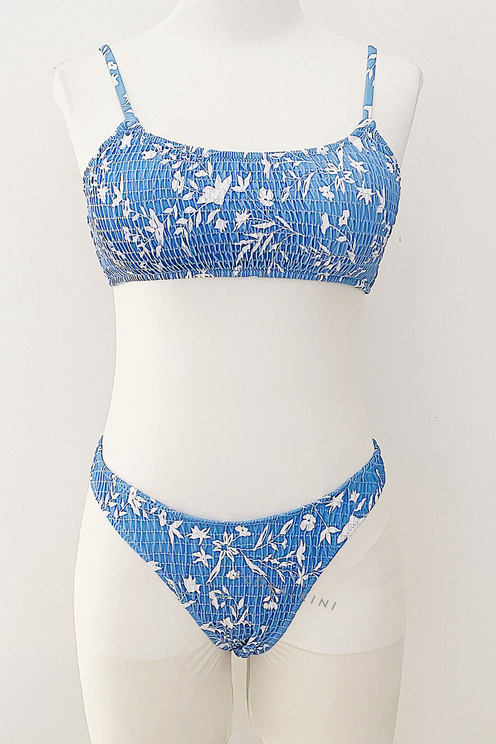 Sky Blue Leaves Print Ruched Scoop Crop Bikini Top