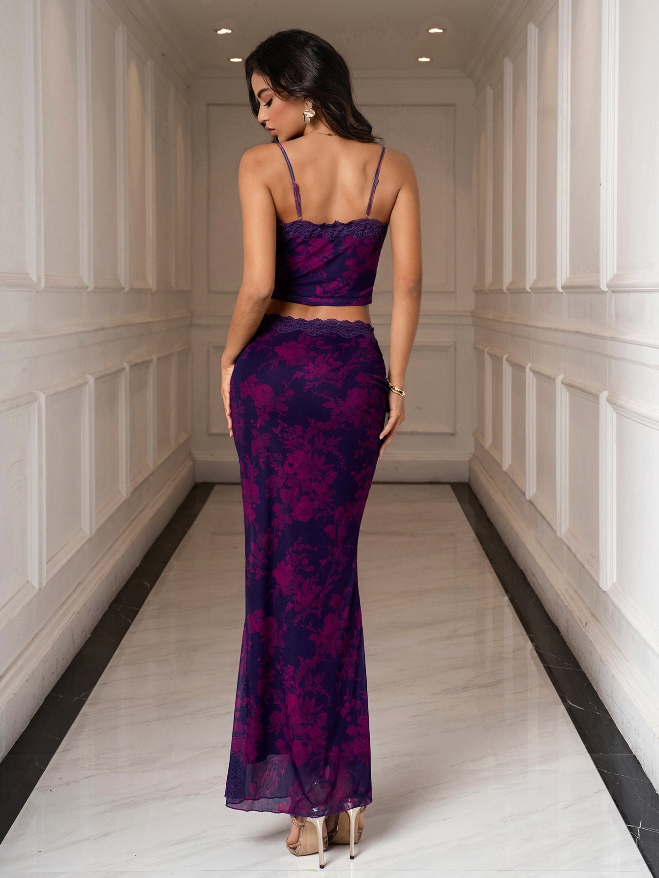 Backless Lace Trim Cami Top & Bodycon Mesh Skirt
