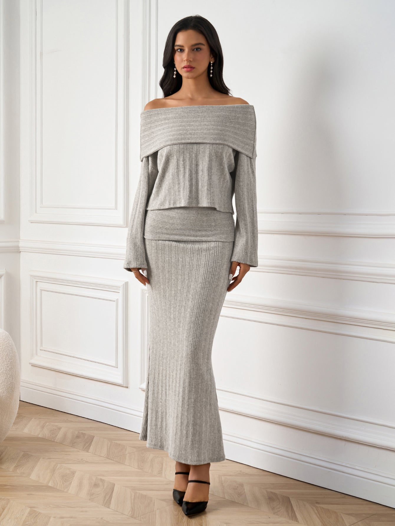 Elegant Off-Shoulder Solid Long-Sleeve Ruched Bodycon Maxi Dress