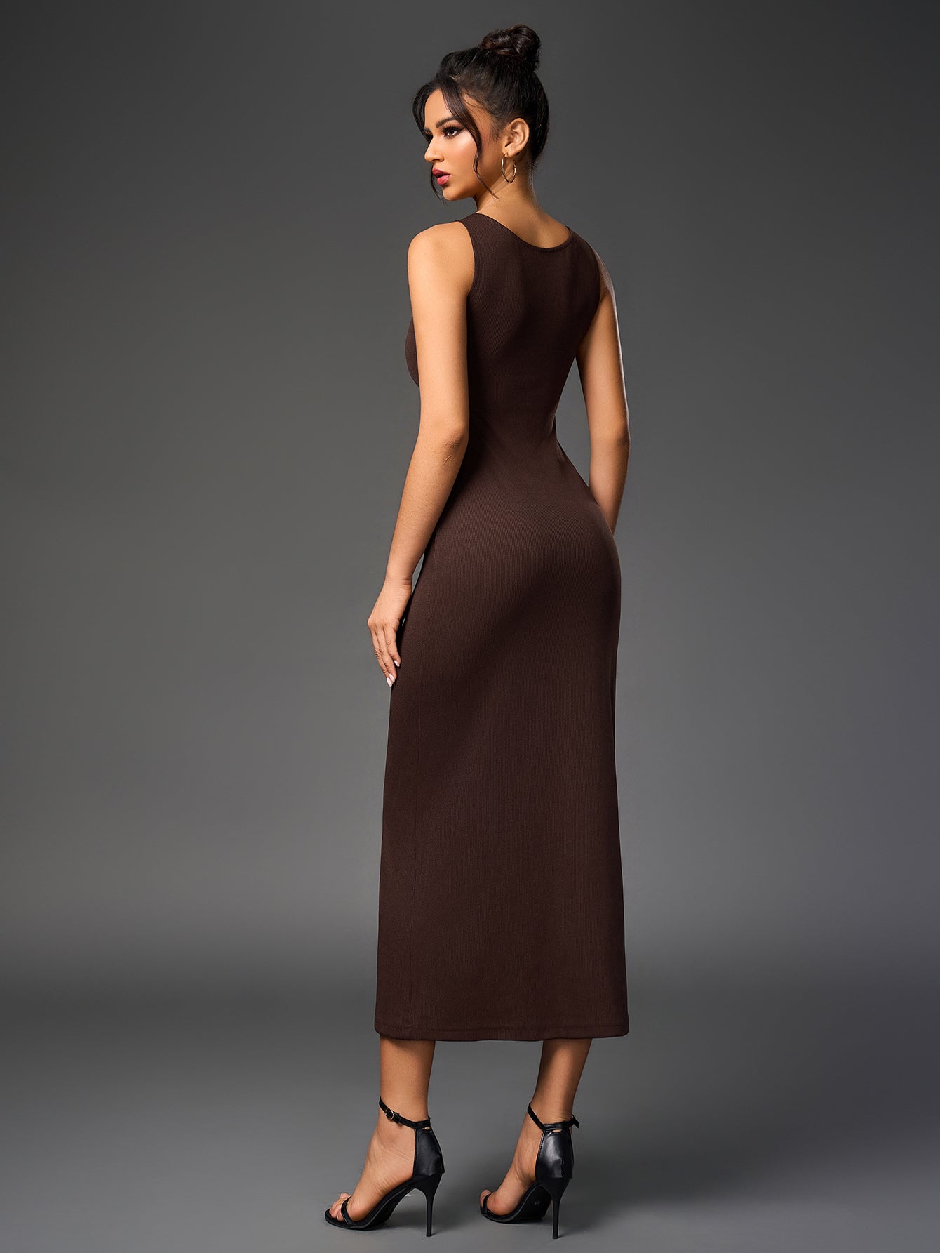 Temperament Round-Neck Sleeveless Single-Breasted Bodycon Maxi Dress