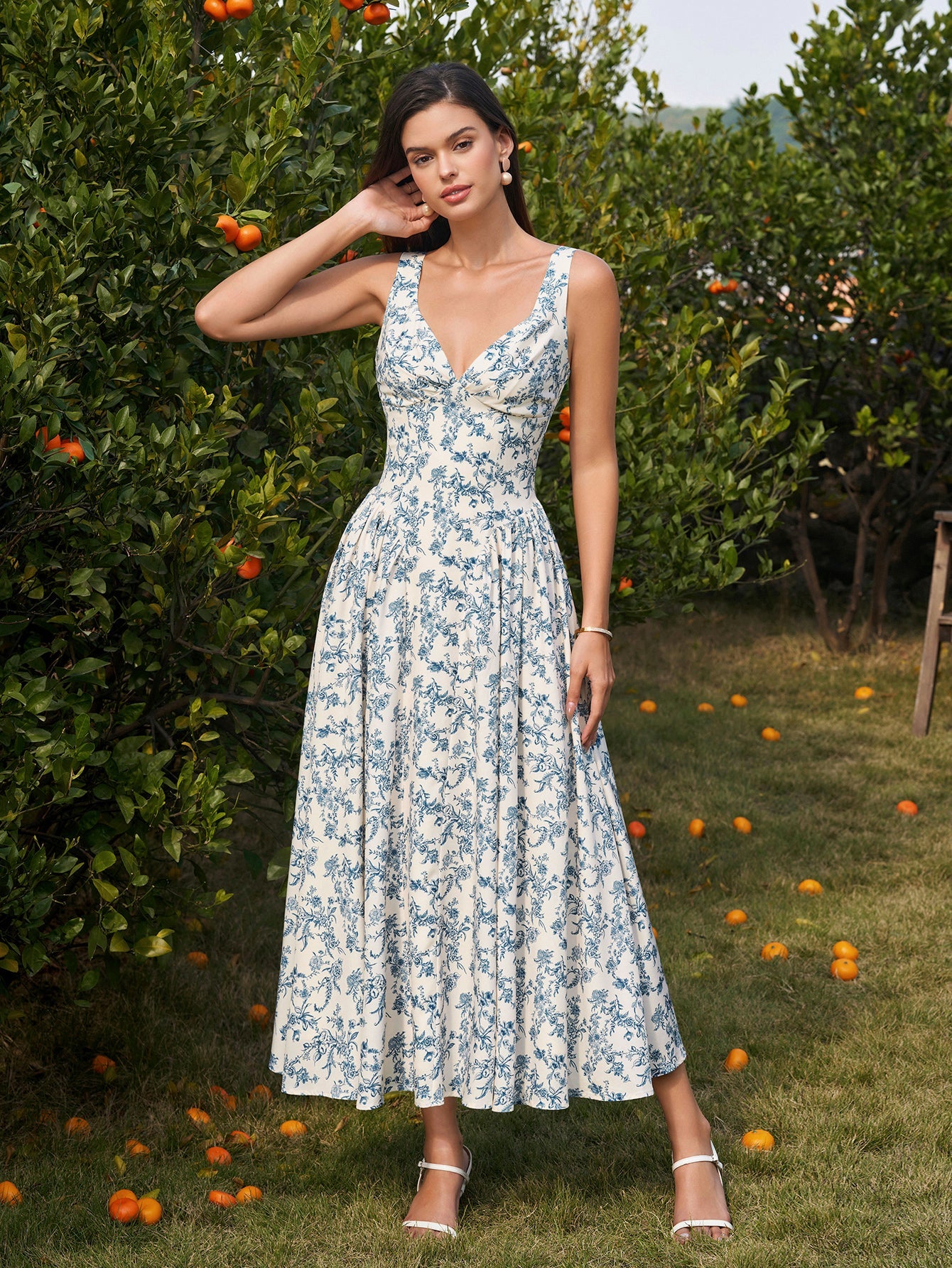 Deep V-Neck Backless Ruched Corset Dress