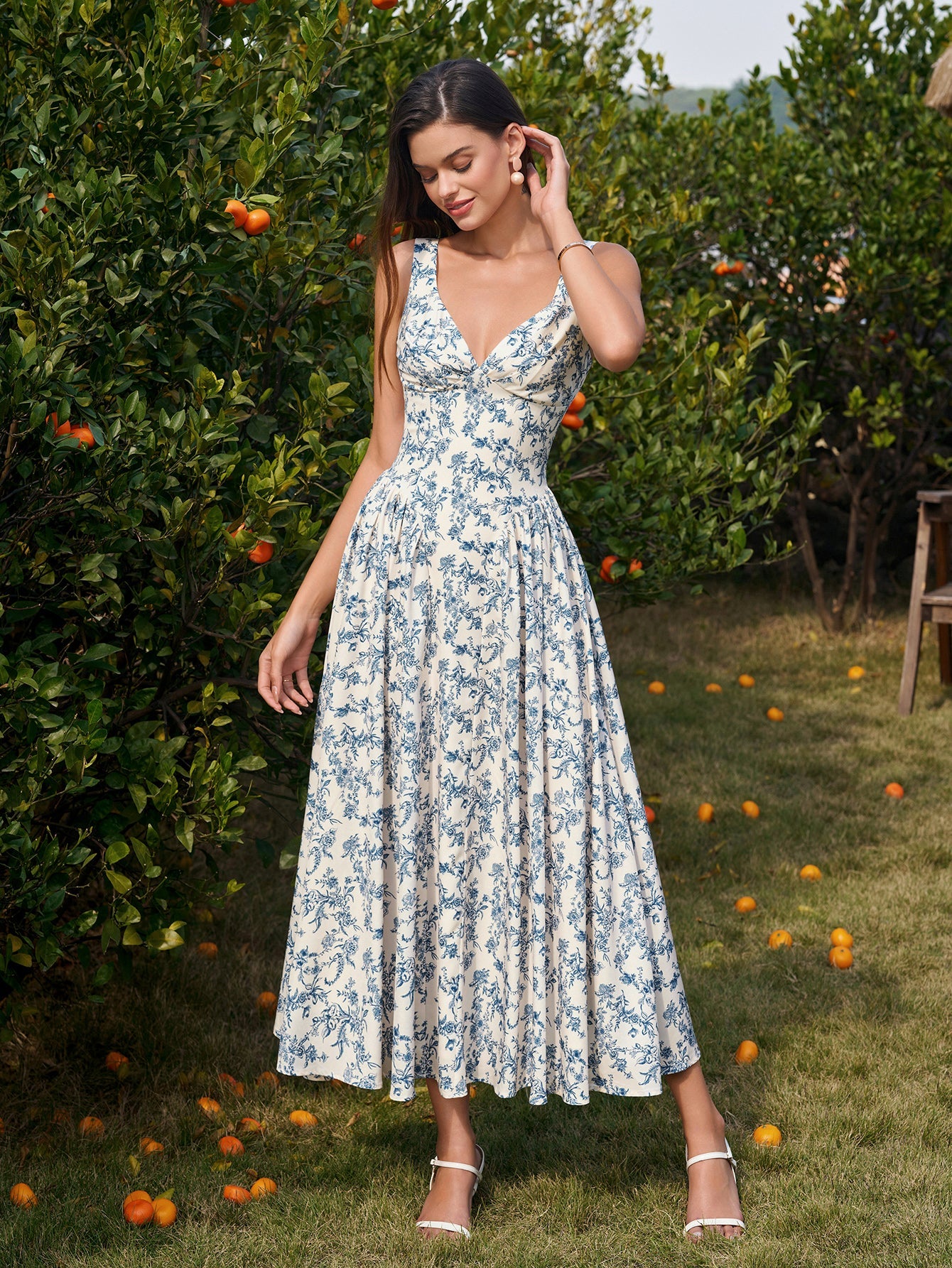 Deep V-Neck Backless Ruched Corset Dress