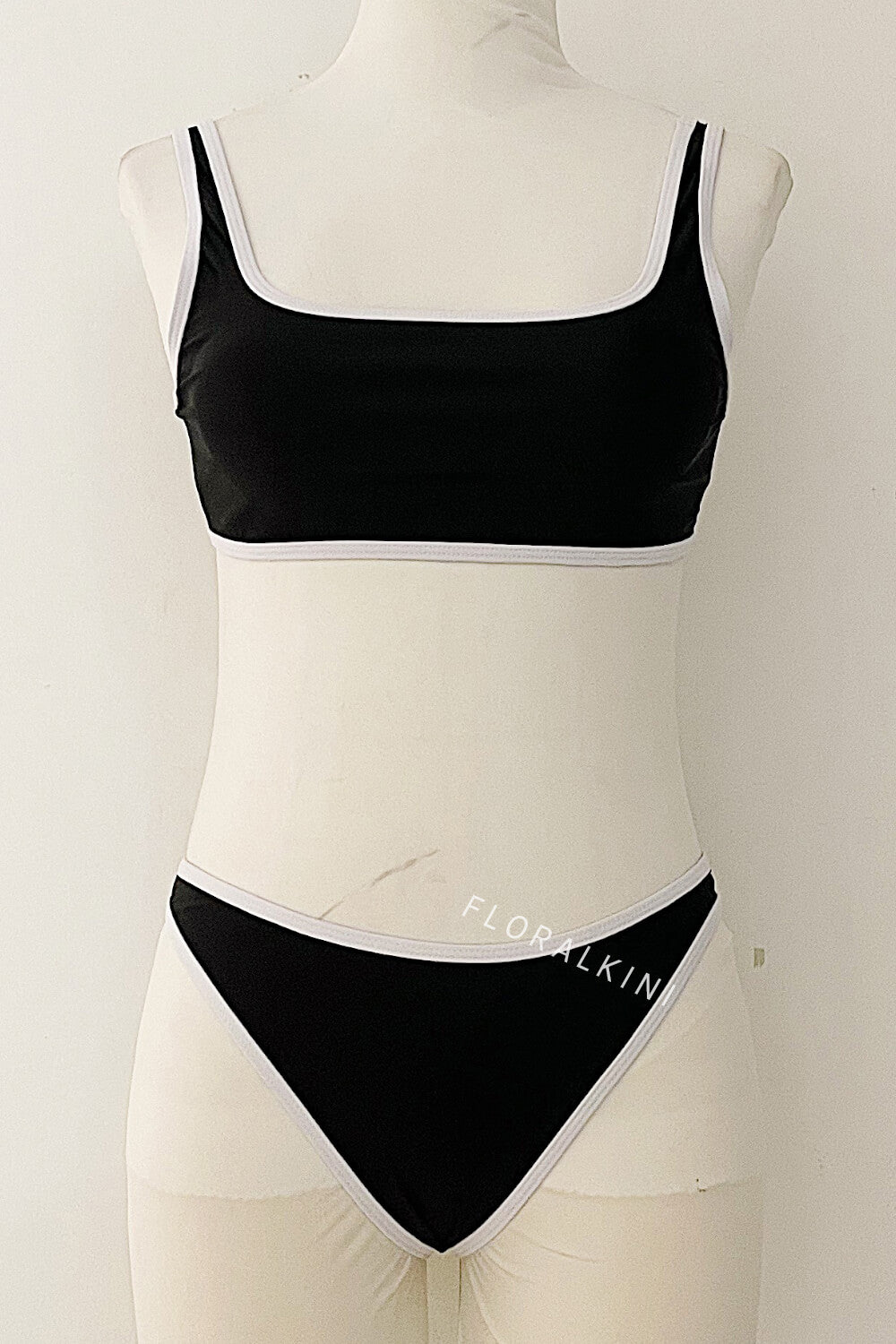 Contrast Trim Color Block Bralette High-Leg Bikini Set - Black & White