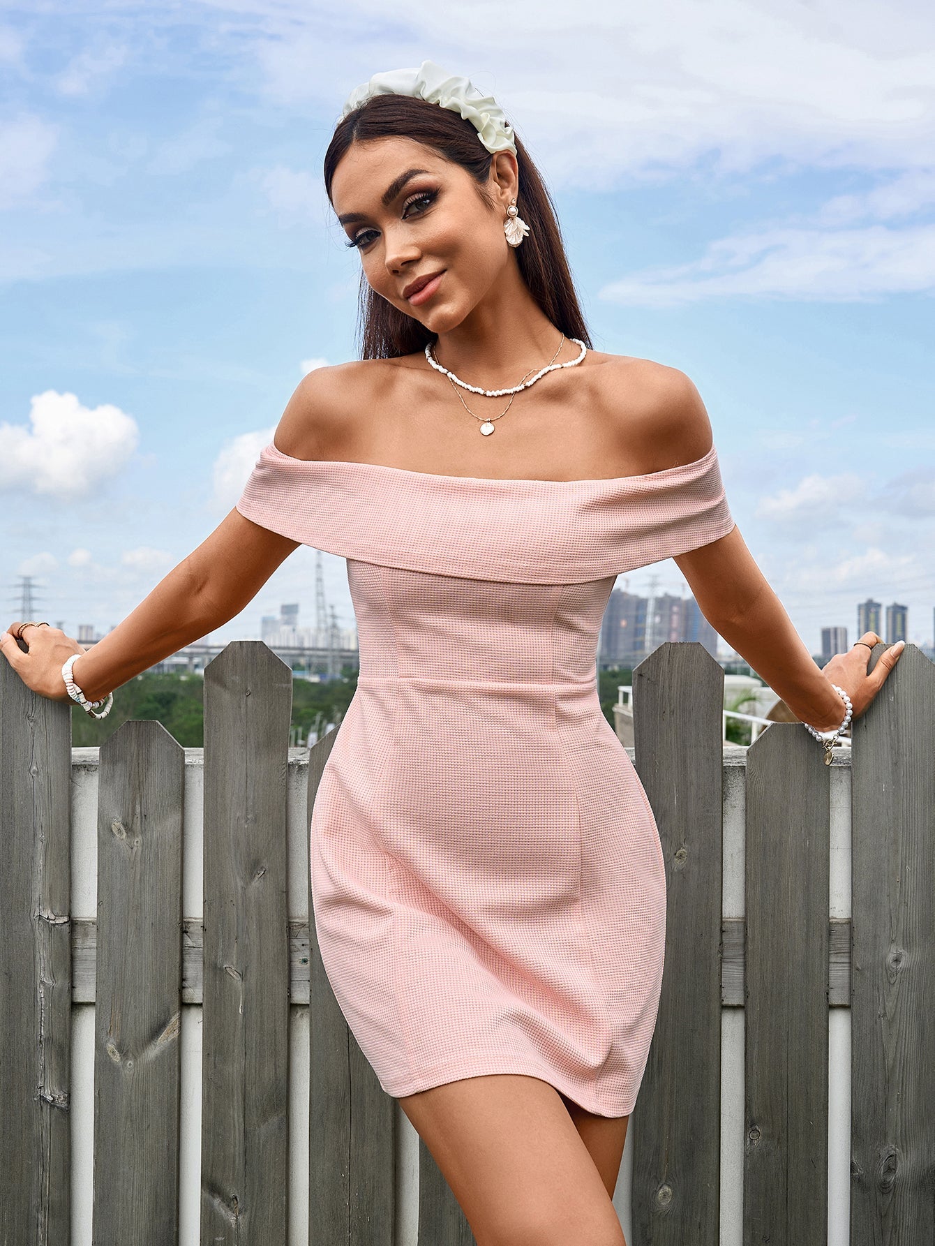 Sexy Solid Off-Shoulder Waist-Cinching Slim Strapless Bodycon Mini Dress