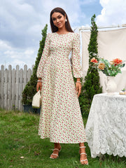 British-Style Square-Neck Long-Sleeved Ruched Floral Maxi Dress