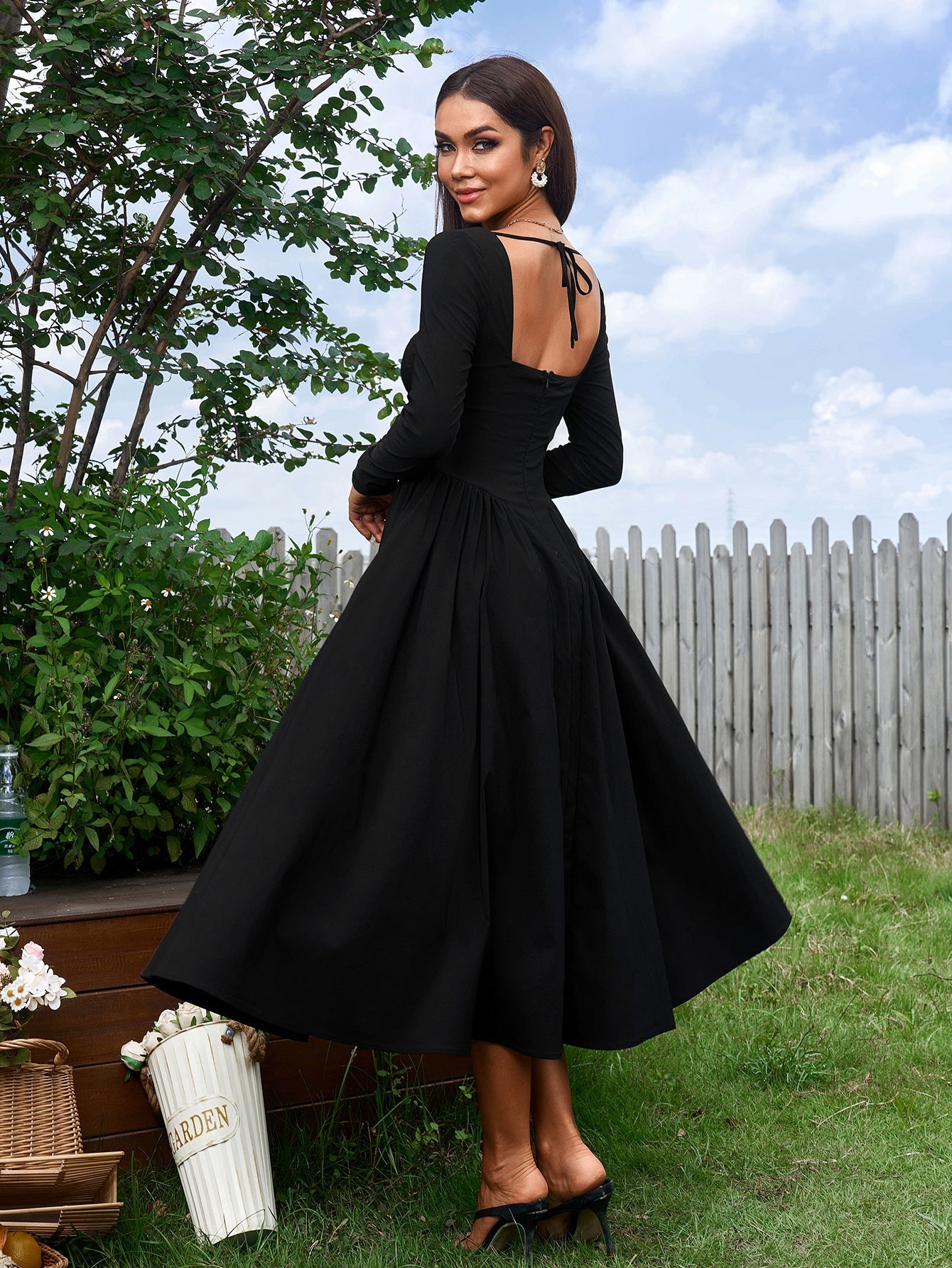 Sexy Solid Square Neck Backless Long Sleeves Ruched Midi Dress