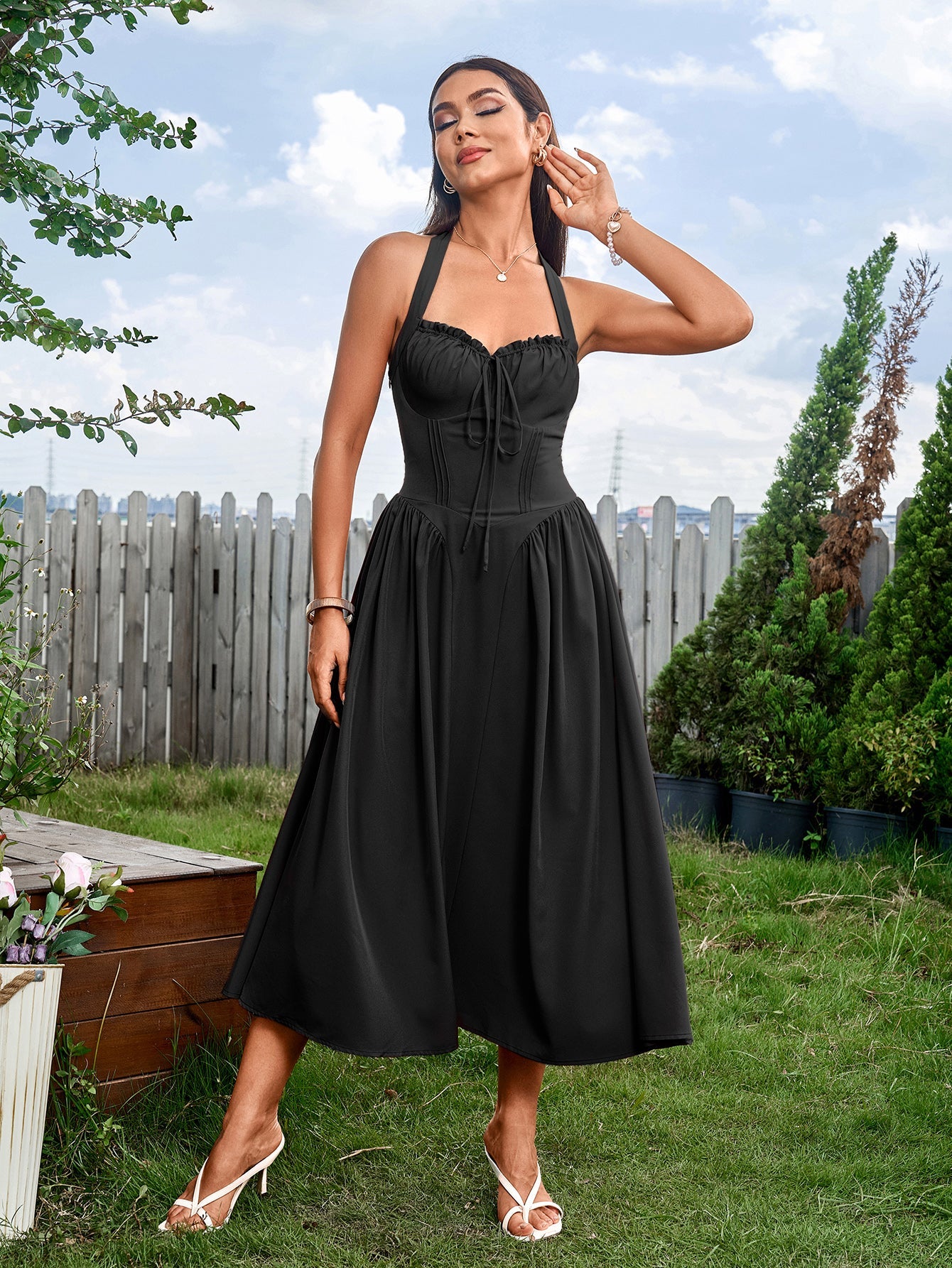 Sexy and Fashionable Halter Neck Cinched Waist Ruched Dress