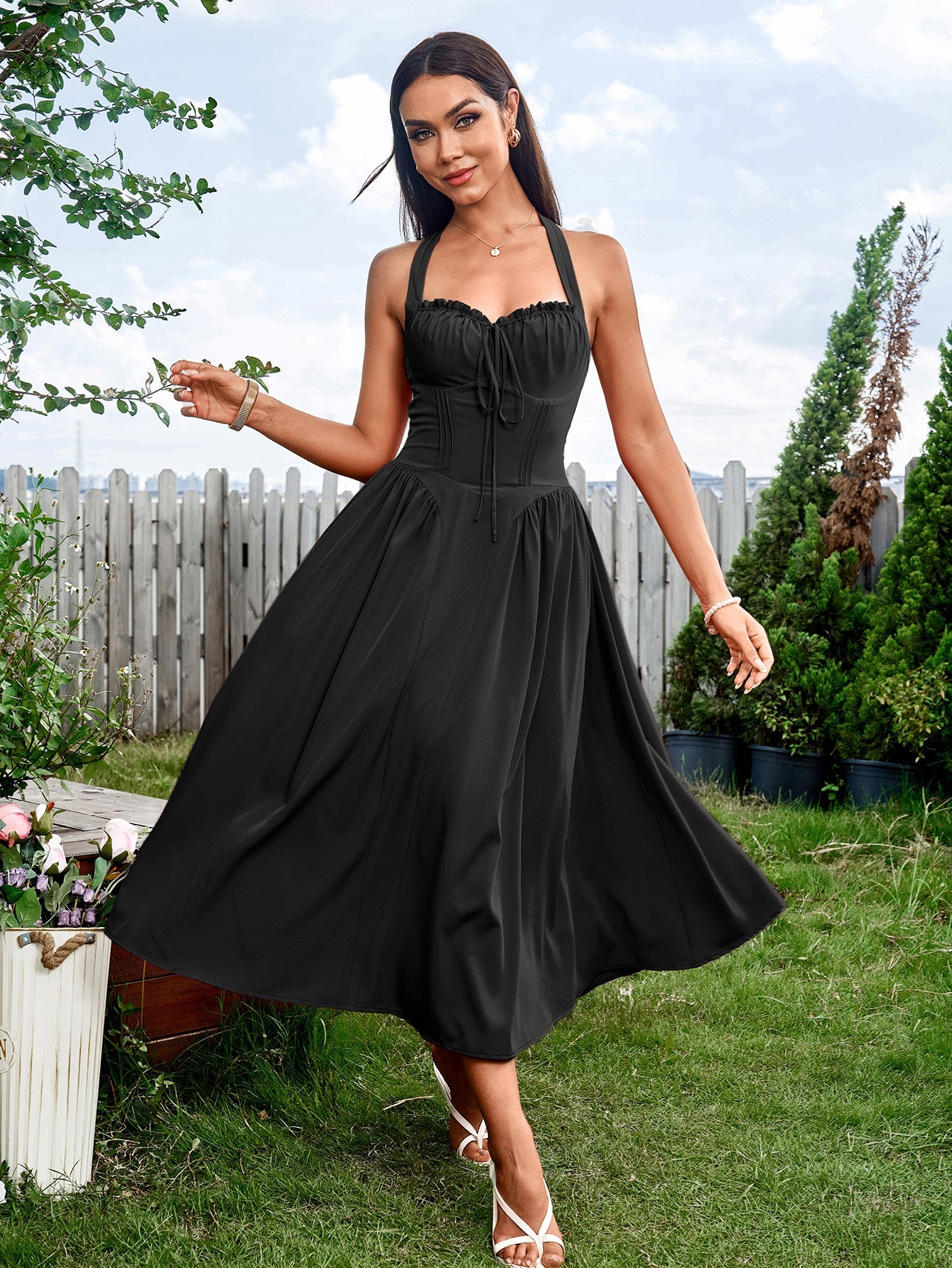 Sexy and Fashionable Halter Neck Cinched Waist Ruched Dress