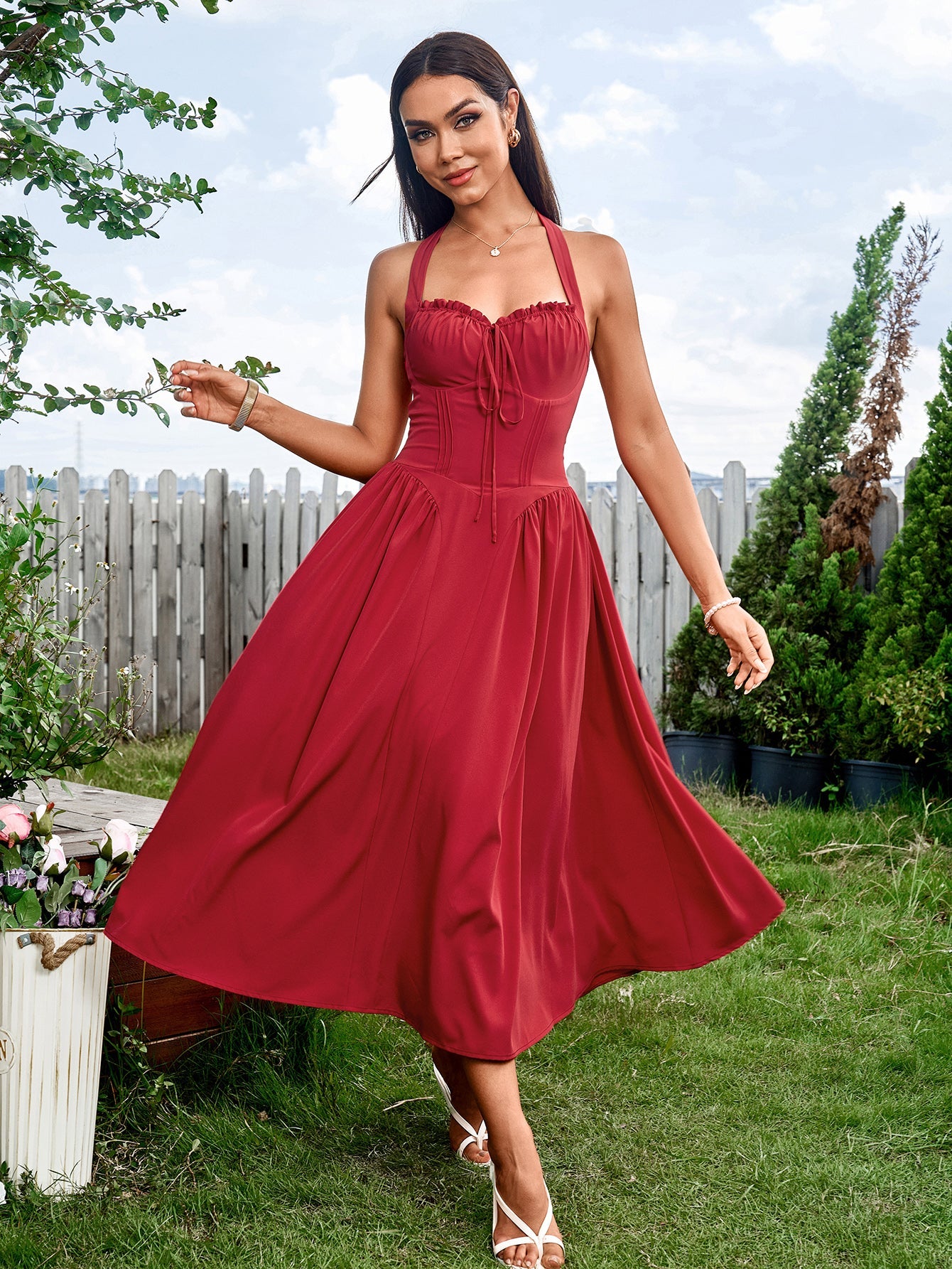 Sexy and Fashionable Halter Neck Cinched Waist Ruched Dress