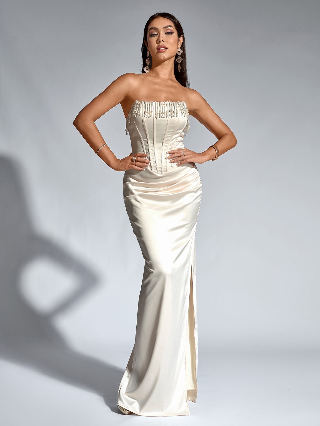 Elegant Beaded Tassels Cinched Waist Ruched Strapless Bodycon Gown