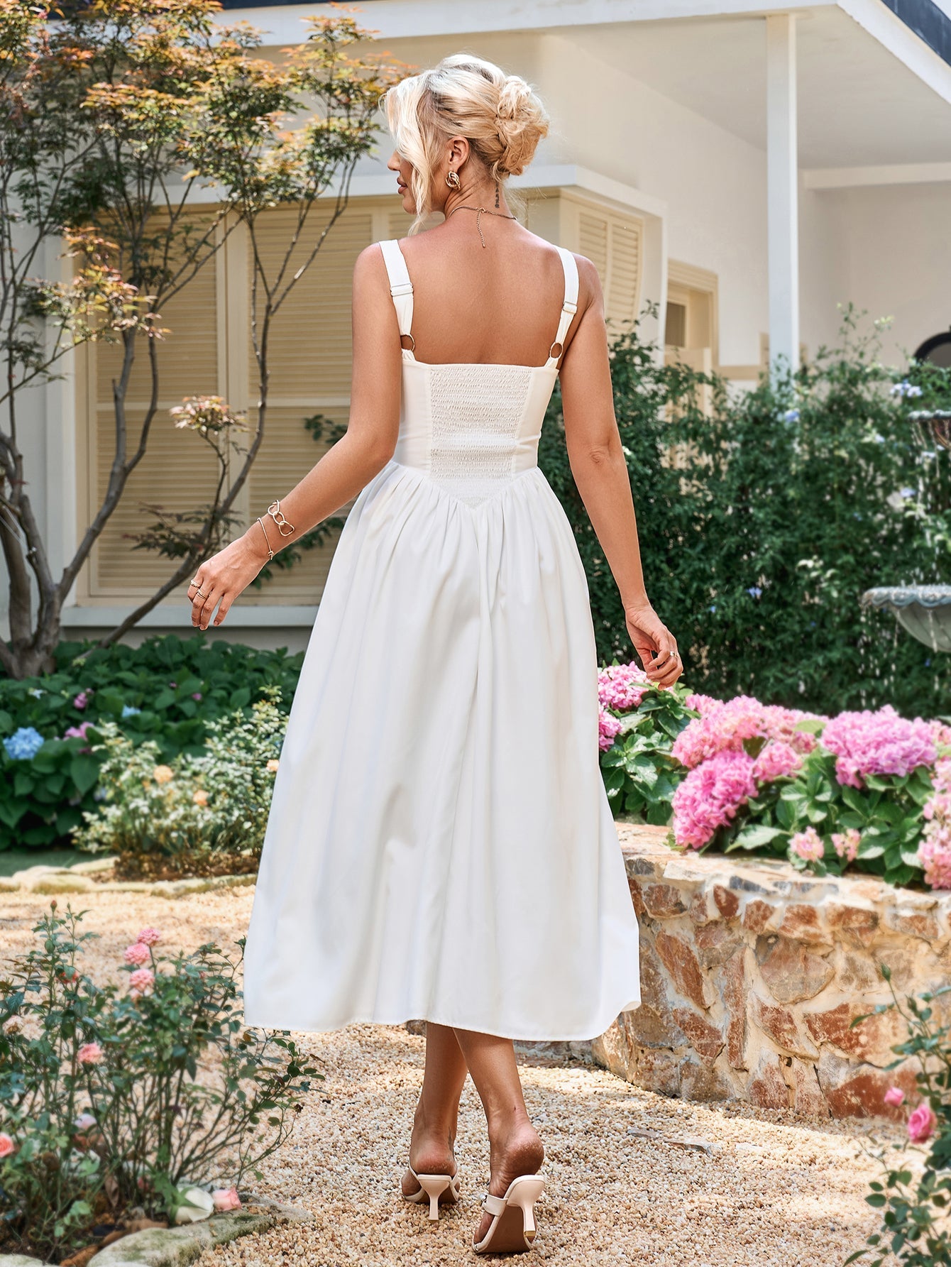 French Sexy Square-Neck Solid Sleeveless Backless Ruched Midi Dress