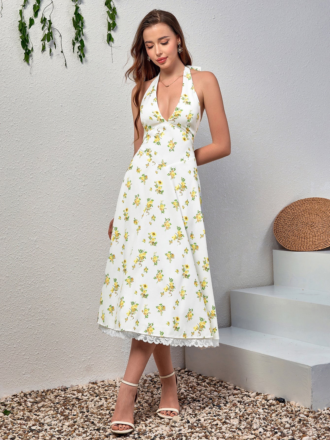 Deep V-Neck Smocking Lace Spliced Floral Dress