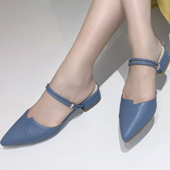 Women's Faux Leather Closed-toe Low Heel Sandals