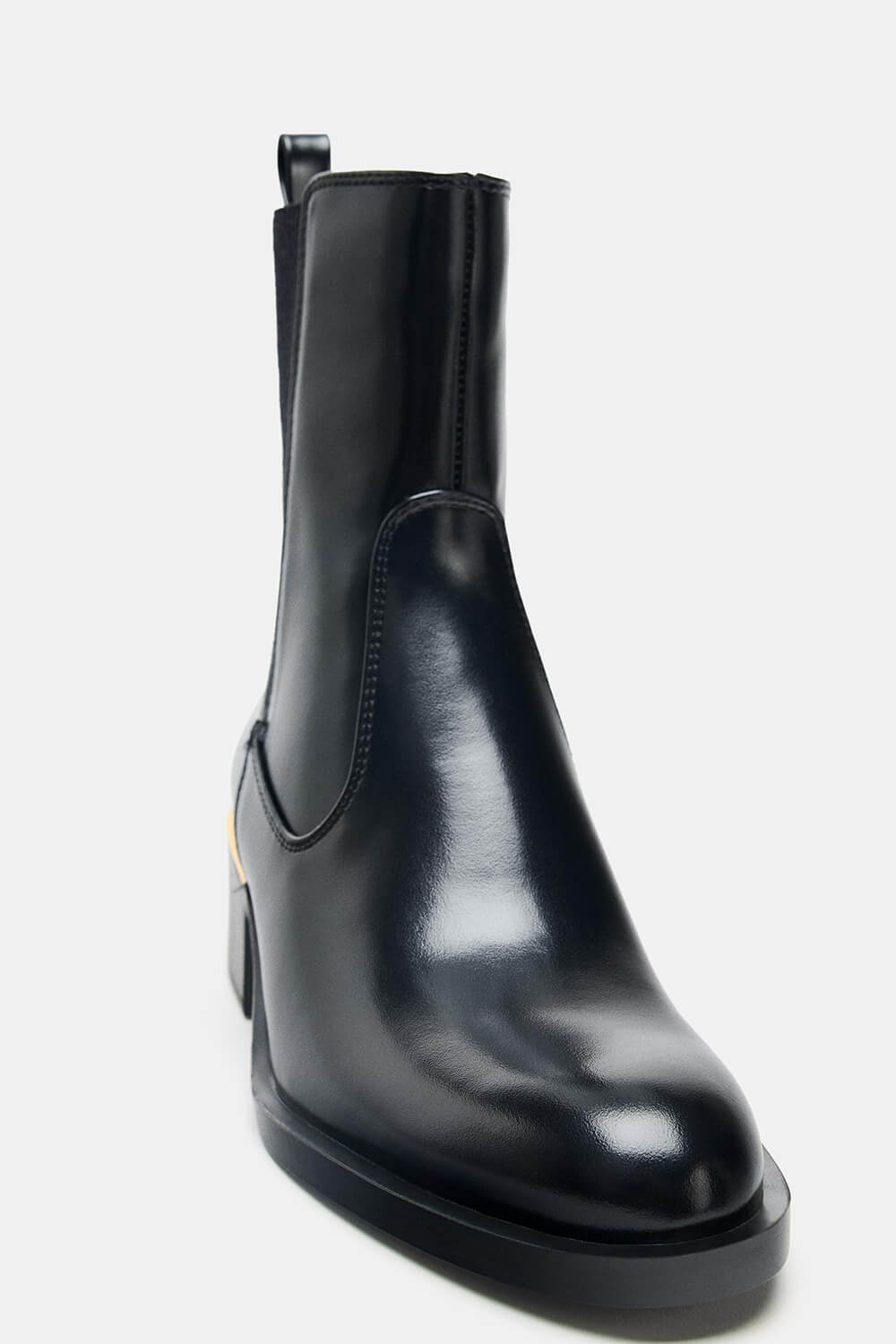 Faux Leather Rould Toe Western Ankle Boots