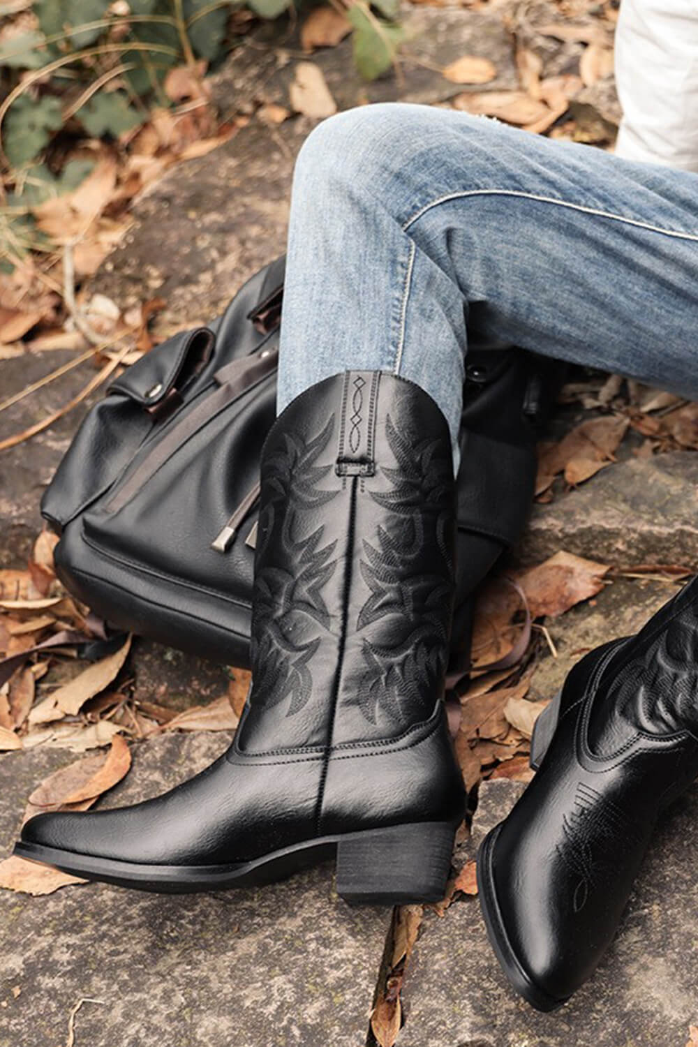 Black Embroidered Western Cowboy Pointed-Toe Mid-Calf Boots