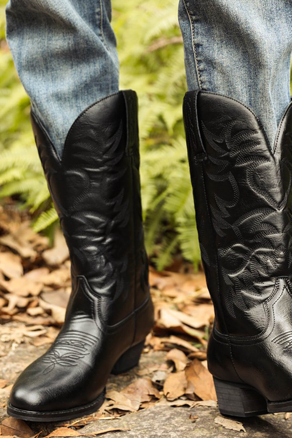 Black Embroidered Western Cowboy Pointed-Toe Mid-Calf Boots