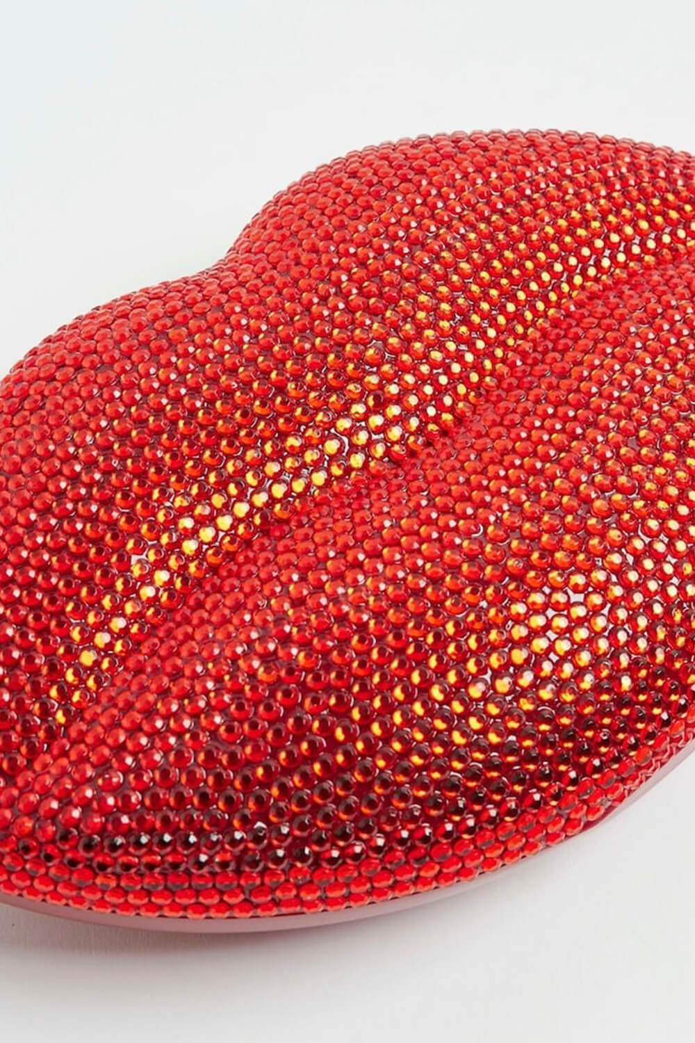 Rhinestone Lips Shaped Clutch Purse With Straps